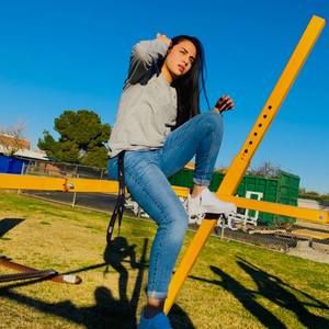 Meet your Posher, Jackie